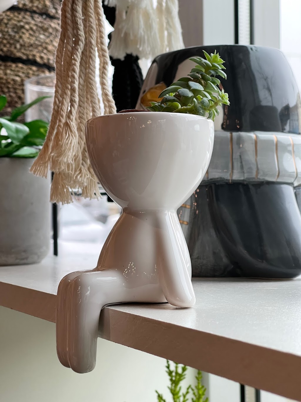 Thrive Greenery and Gifts | 5723 176 St #5, Surrey, BC V3S 4C9, Canada | Phone: (778) 547-0838