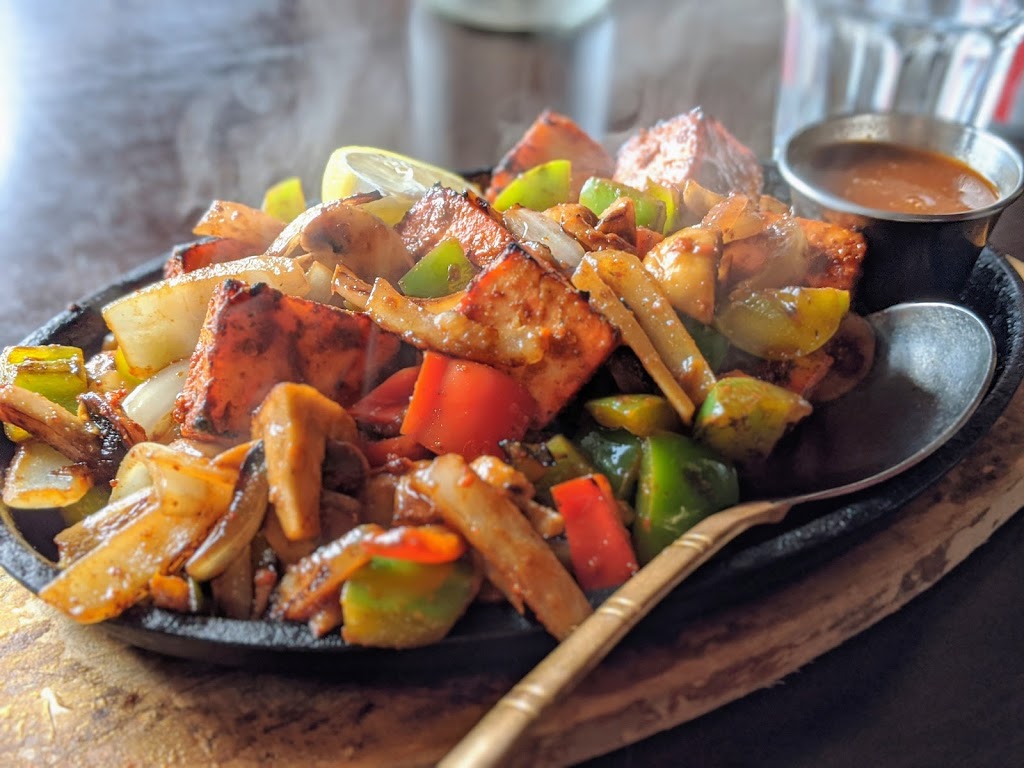 Essence Of India Restaurant | 40367 Tantalus Rd, Garibaldi Highlands, BC V0N 1T0, Canada | Phone: (604) 898-1000