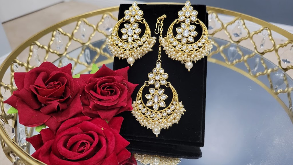 Jeet Jewelry | 500 Can-Amera Pkwy, Cambridge, ON N1T 2H2, Canada | Phone: (226) 505-7157