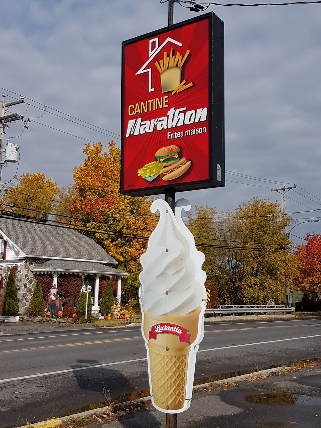 Marathon Cantine | 2090 Route 122, Saint-Cyrille-de-Wendover, QC J1Z 1B8, Canada | Phone: (819) 474-2611