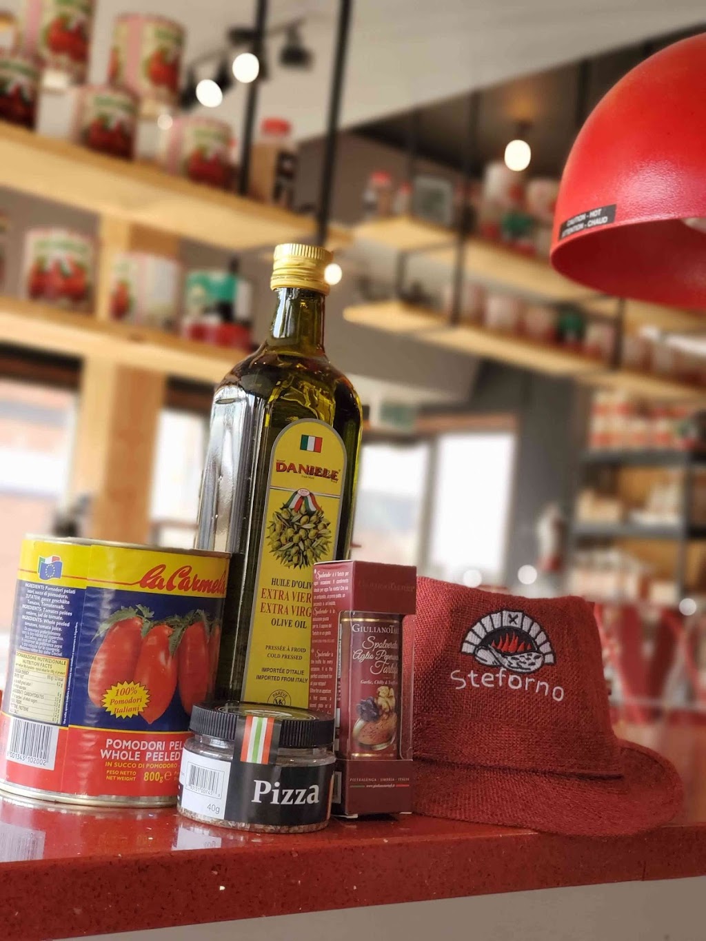 Steforno La Fabrique | 514 Rue Lindsay, Drummondville, QC J2B 1H4, Canada | Phone: (819) 850-3226