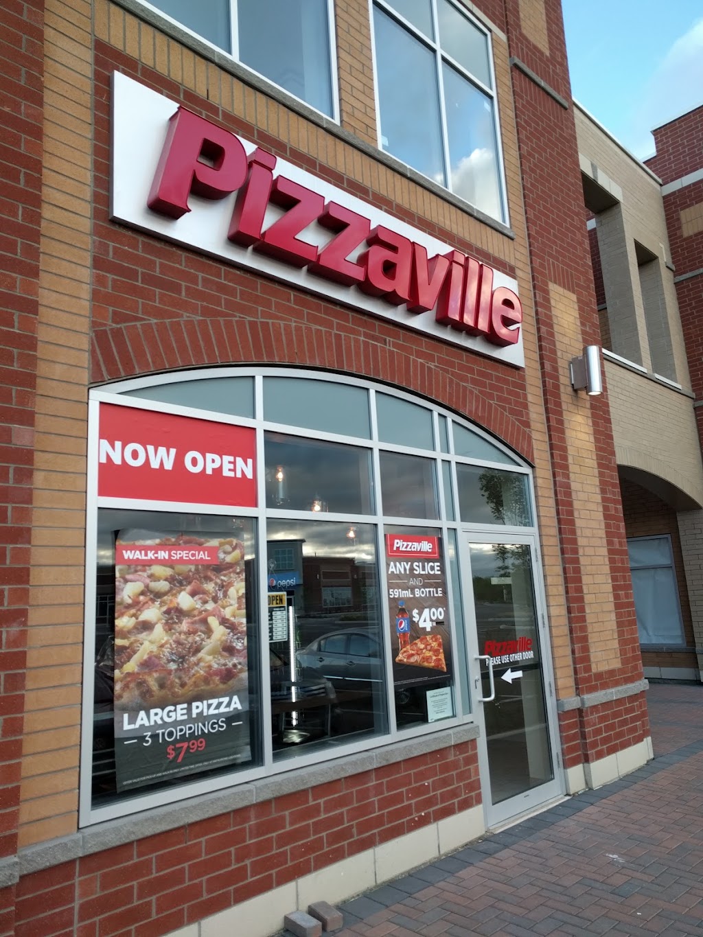 Pizzaville | 483 Dundas St W, Oakville, ON L6M 4M2, Canada | Phone: (416) 736-3636