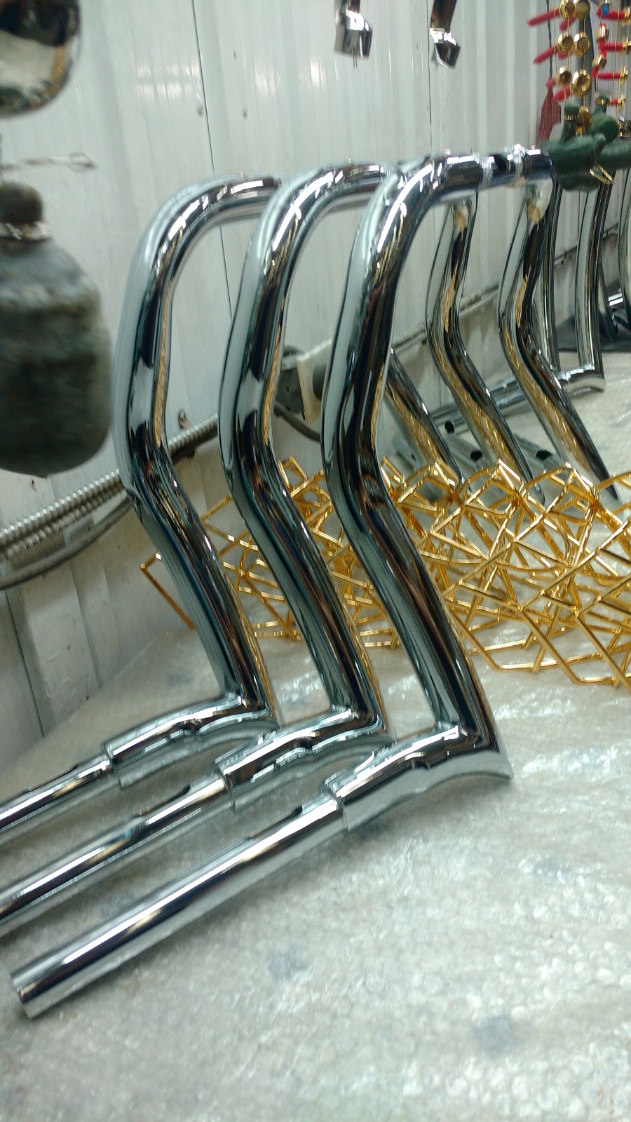 Chrome Black-Lake | 4249 Rue de LAtelier, Thetford Mines, QC G6H 1S8, Canada | Phone: (418) 423-5057