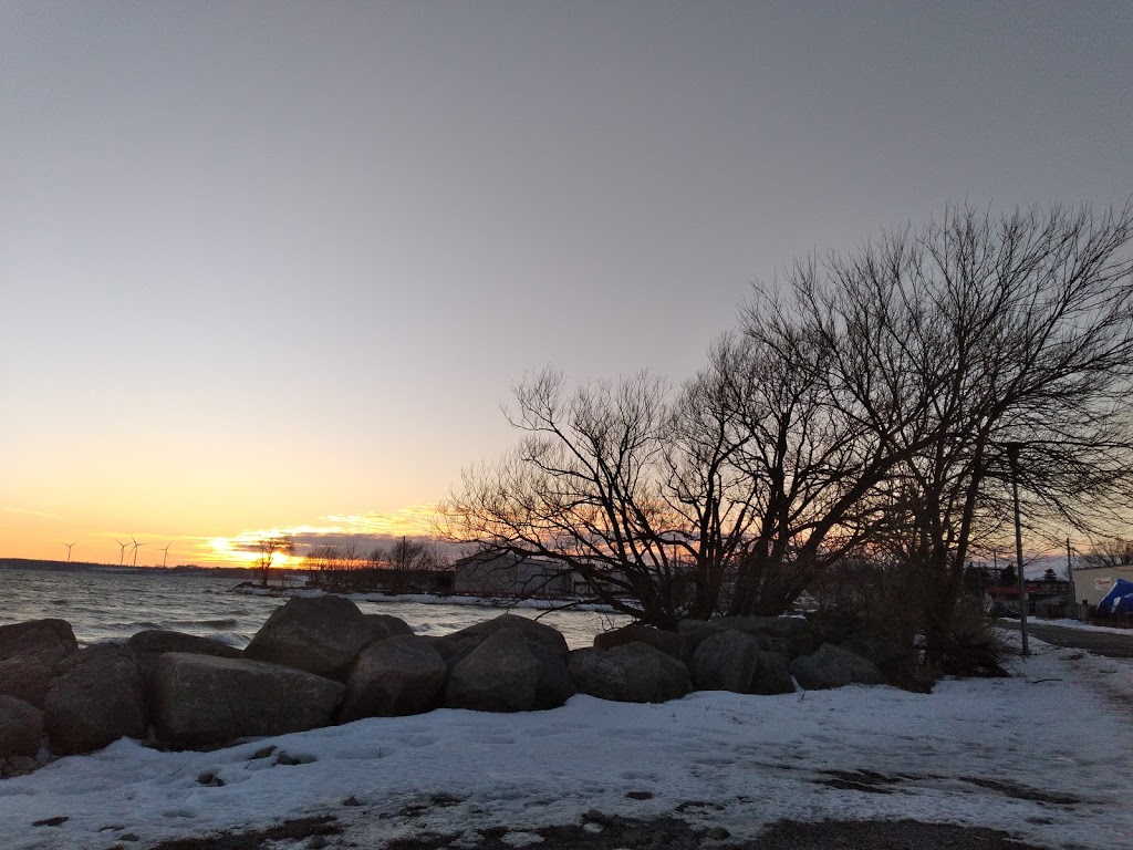 Port Dover Harbour Marina | 50 Passmore Ave, East Basin, Port Dover, ON N0A 1N0, Canada | Phone: (519) 583-1581