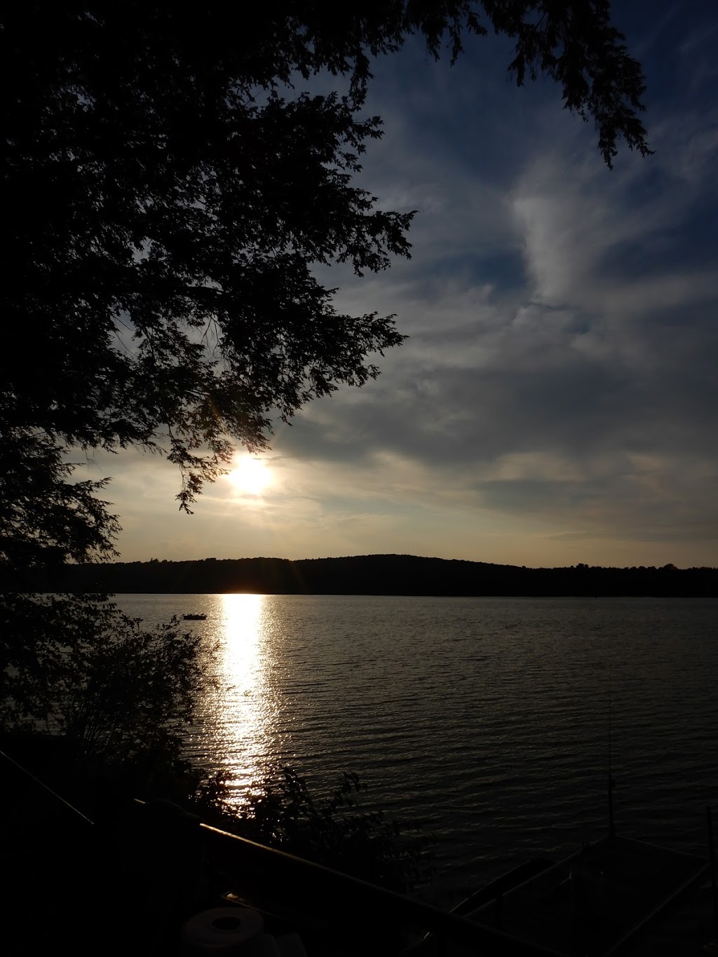 Le Reflet du lac - Chalet à louer | 60 Rue Larose, Dunham, QC J0E 1M0, Canada | Phone: (450) 204-6687