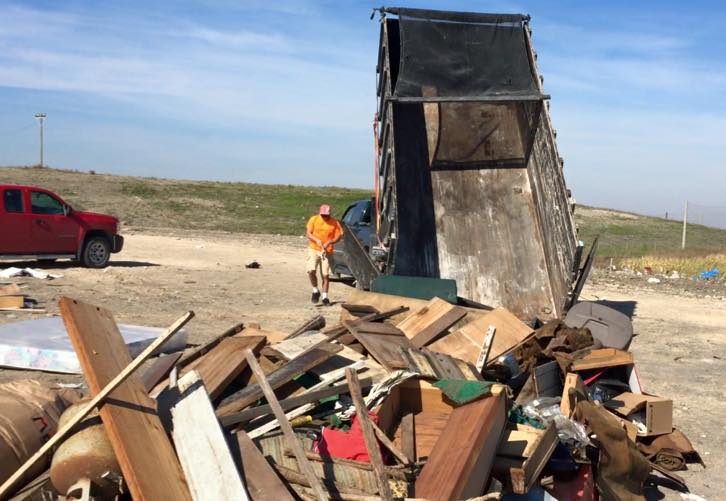 Junk-To-Go Removal | 55 Gablehurst Crescent, Winnipeg, MB R2N 4M5, Canada | Phone: (204) 290-5313