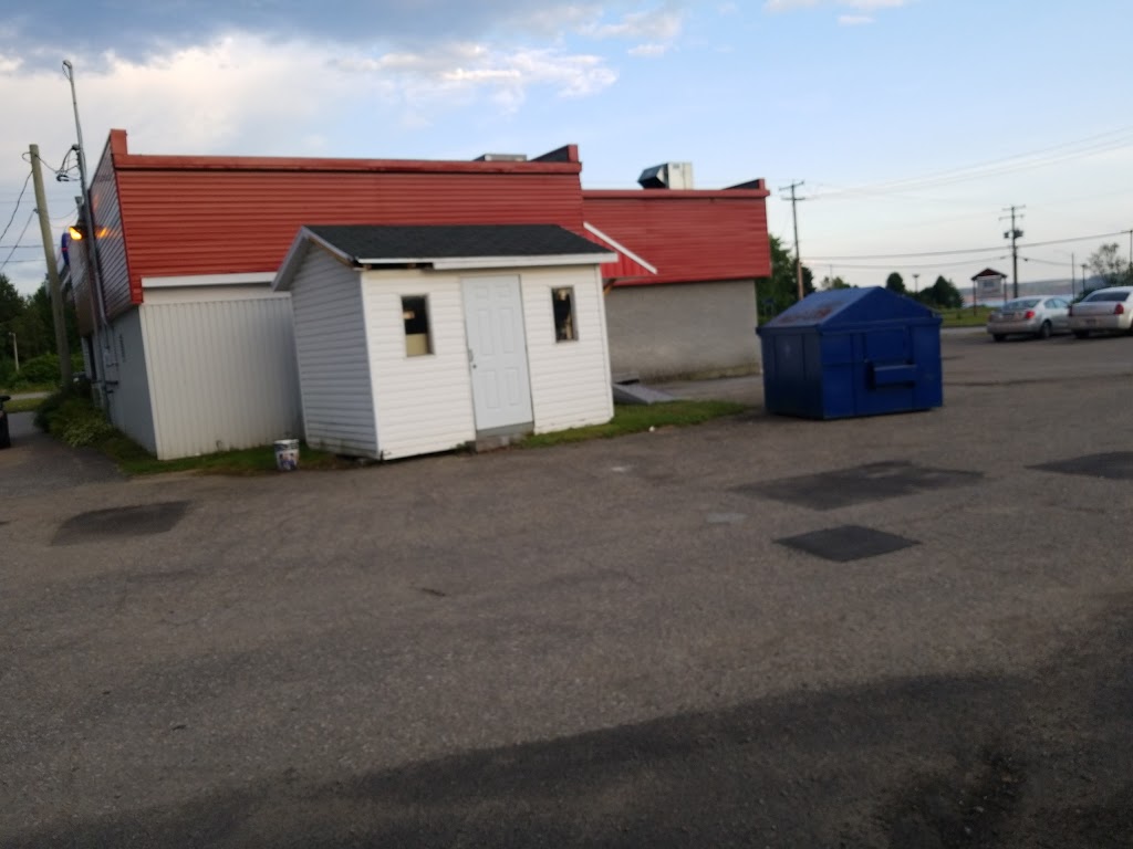 Irving Oil | 100 Rue Provencher, Portneuf, QC G0A 2Y0, Canada | Phone: (418) 286-4939