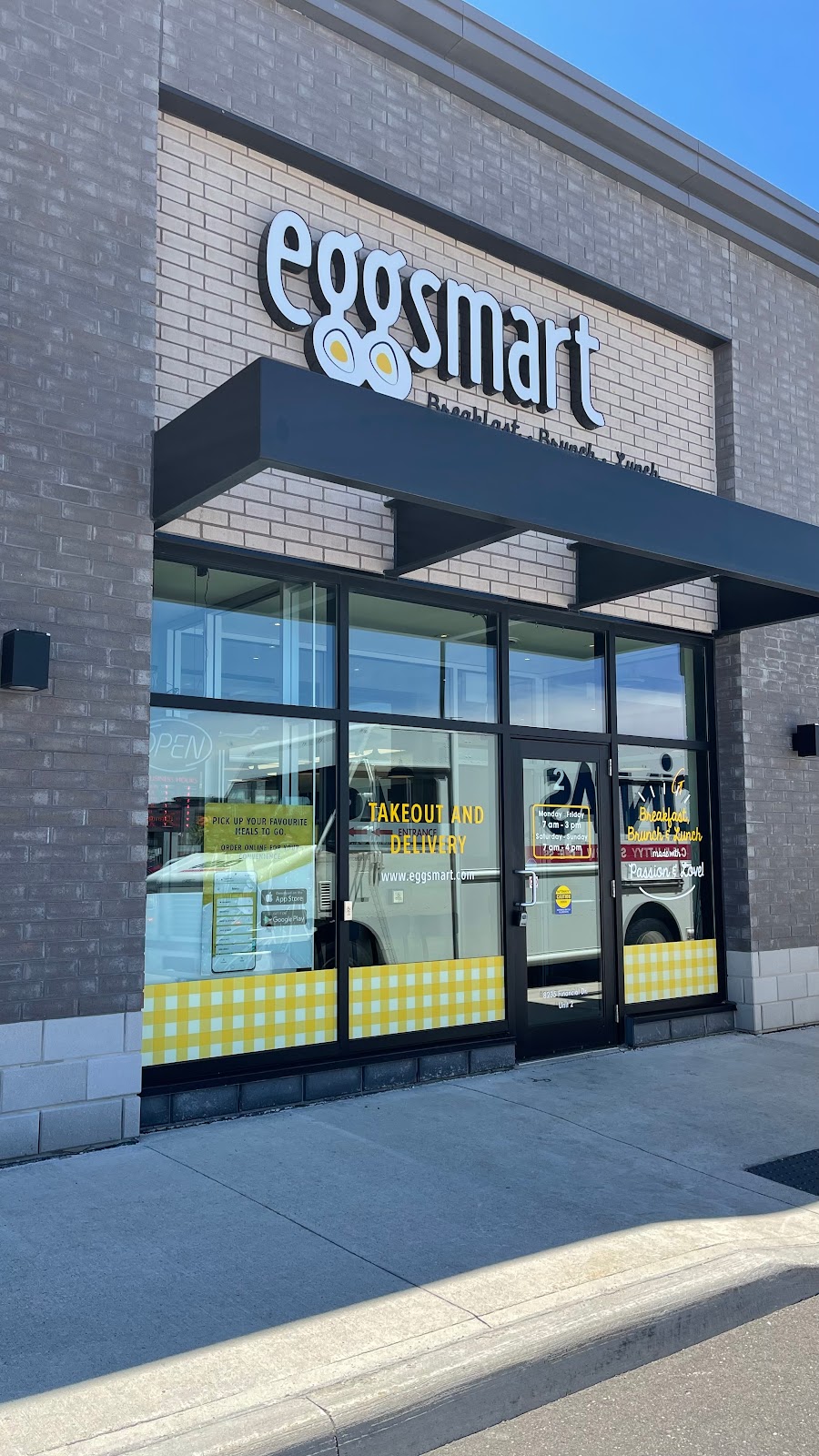 Eggsmart | 8235 Financial Dr, Brampton, ON L6Y 1M1, Canada | Phone: (905) 453-9968