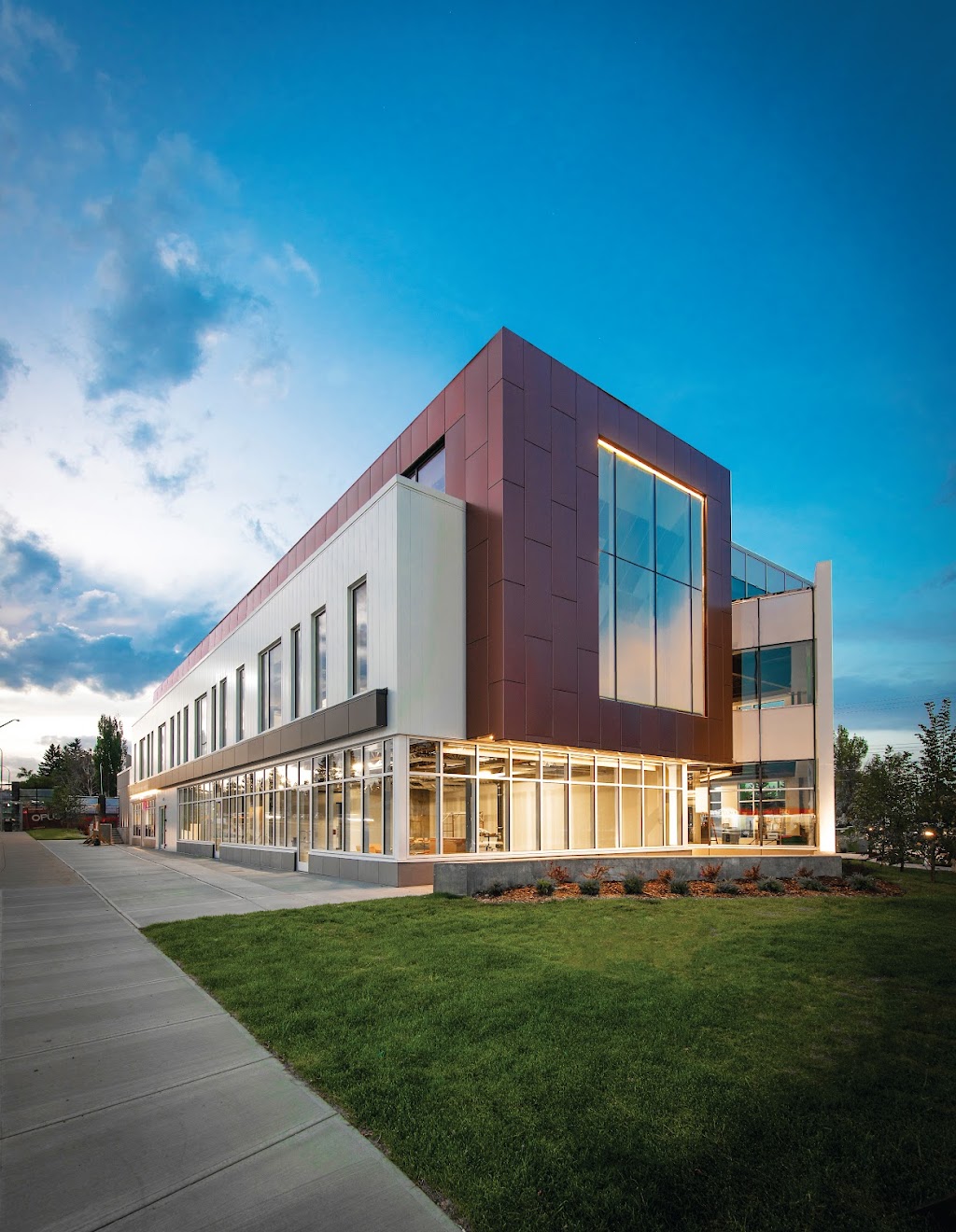 BOW45 | 4620 Bow Trail SW, Calgary, AB T3C 2G6, Canada | Phone: (403) 209-5555