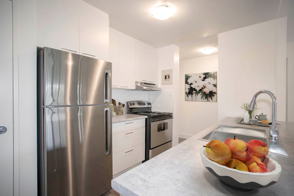 Topping Lane Terrace | 403 Commissioners Rd W, London, ON N6J 4G2, Canada | Phone: (519) 473-9184