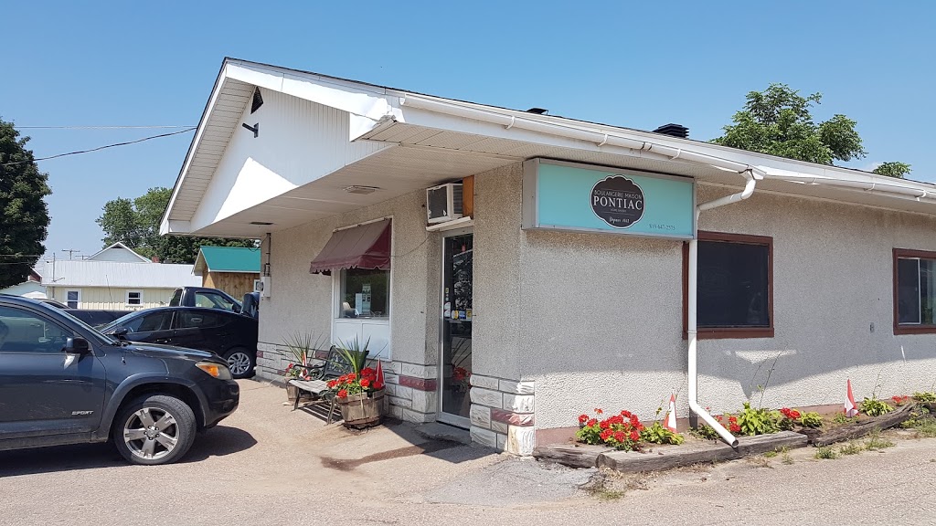 Pontiac Home Bakery | 315 Rue Bristol, Shawville, QC J0X 2Y0, Canada | Phone: (819) 647-2575