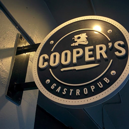 Coopers | 25 Cartier St, Ottawa, ON K2P 1J2, Canada | Phone: (613) 237-2111