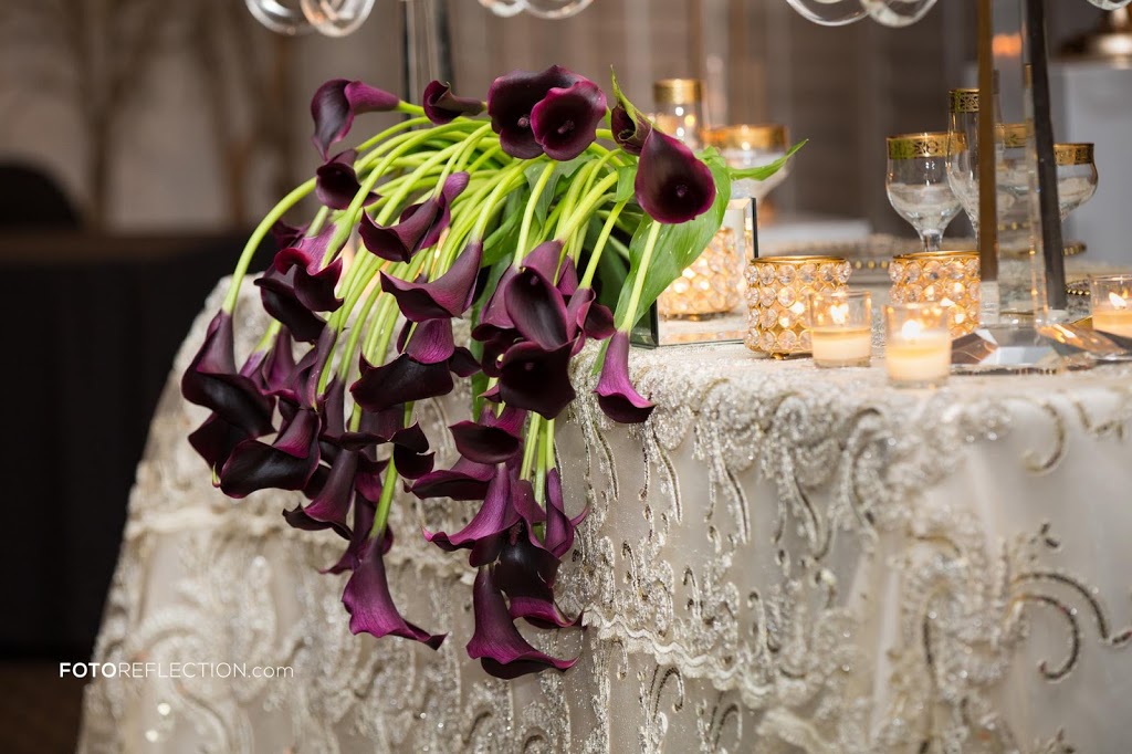 Late Bloom Florist | 5353 Lakeshore Rd #10, Burlington, ON L7L 4N9, Canada | Phone: (905) 631-9009
