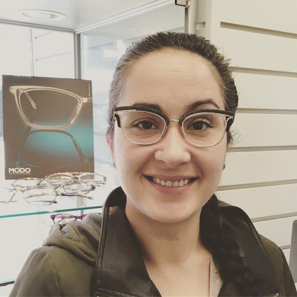 Miller Optometry | 4 Pinegrove Rd, Bridgewater, NS B4V 4H5, Canada | Phone: (902) 543-3937