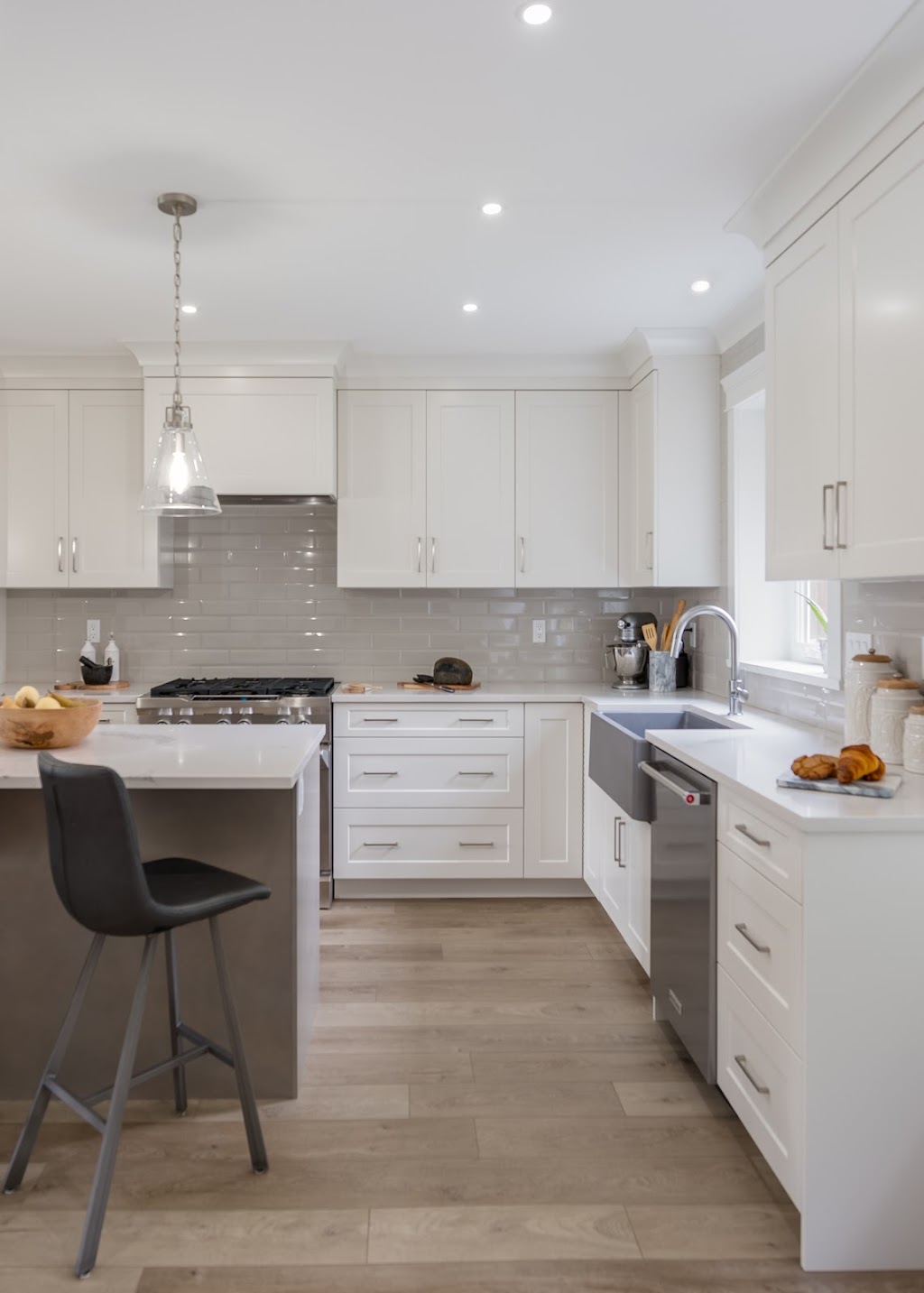 Cal Platinum Construction Group Ltd. | 16933 1 Ave, Surrey, BC V3S 1N1, Canada | Phone: (604) 841-1919