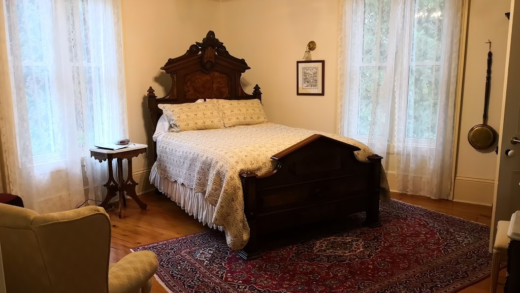 Kildonan House Bed & Breakfast | 71 Kirk St, Clinton, ON N0M 1L0, Canada | Phone: (519) 482-1163