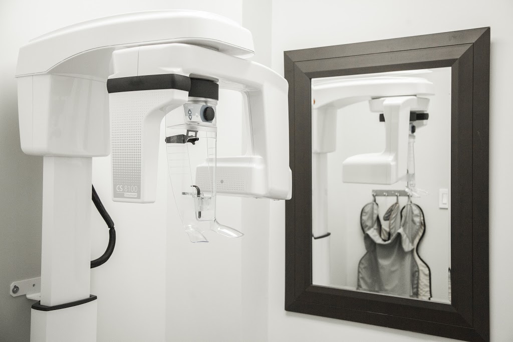 Toronto Beach Dental | 2205 Queen St E, Toronto, ON M4E 1E8, Canada | Phone: (416) 699-0501
