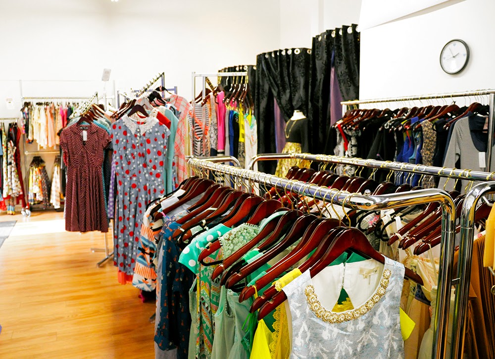 Dress911 | 1116 Dearness Dr #18A, London, ON N6E 1N9, Canada | Phone: (855) 240-4490