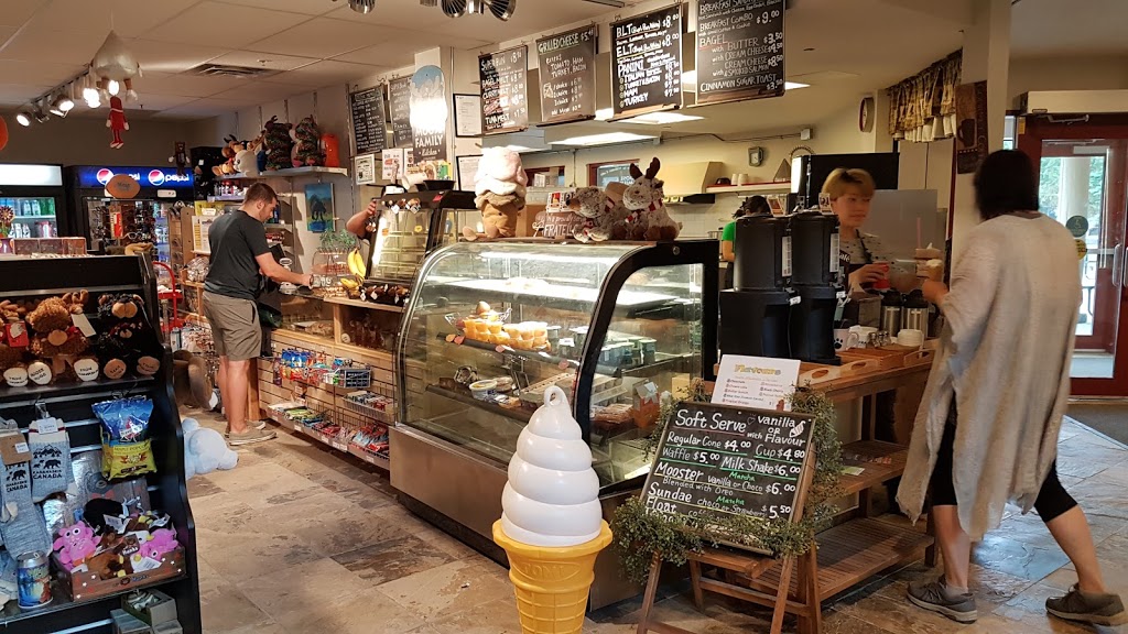 Moose Family Kitchen | 1 Mt Sparrowhawk Crescent, Kananaskis, AB T0L 2H0, Canada | Phone: (403) 591-7979