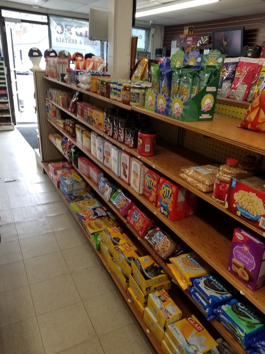 Palgrave Variety | 17210 Peel Regional Rd 50, Palgrave, ON L7E 0L1, Canada | Phone: (905) 880-5311