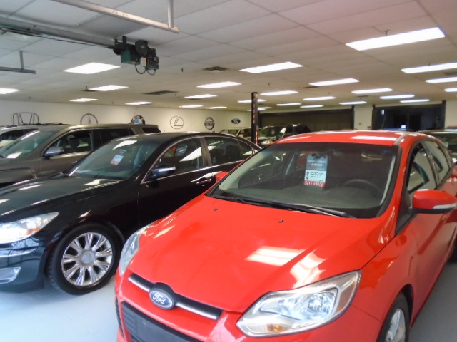 Fara Auto Sales | 1545 Warden Ave, Scarborough, ON M1R 2S9, Canada | Phone: (416) 299-1222