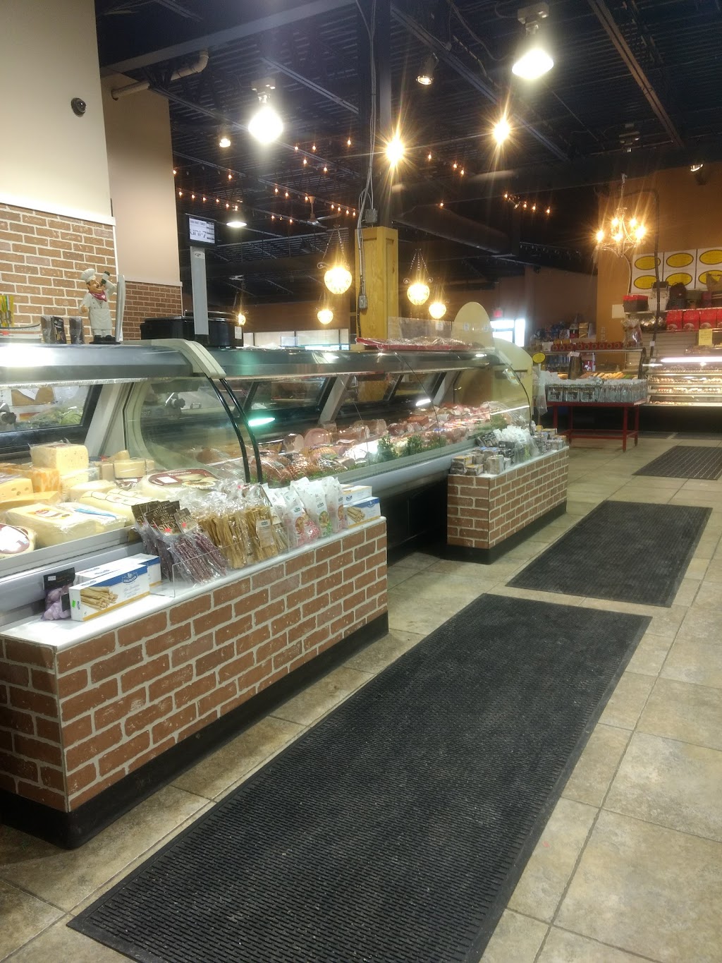 Fuda Italian Bakery | 200 Wellington St W, Barrie, ON L4N 1K9, Canada | Phone: (705) 737-3434