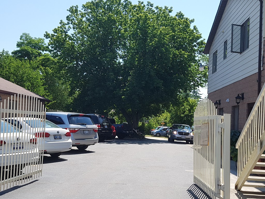 Villa Nova Motel Resort | 45 Mosley St, Wasaga Beach, ON L9Z 2K3, Canada | Phone: (705) 429-2701