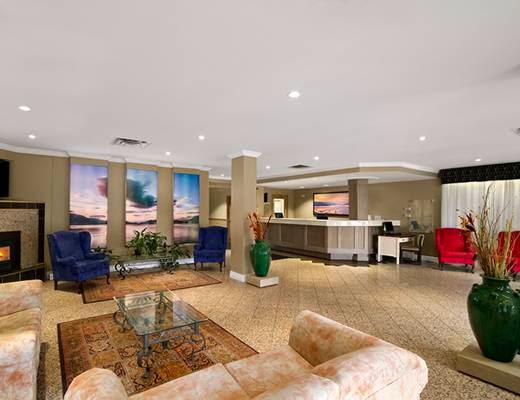 Harrison Lake Hotel | 190 Lillooet Rd, Harrison Hot Springs, BC V0M 1K0, Canada | Phone: (888) 265-1155