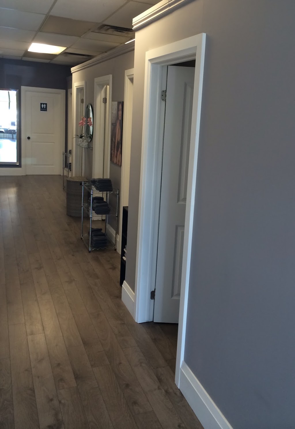 Grand River Tanning Salon | 1601 River Rd E, Kitchener, ON N2A 3Y4, Canada | Phone: (519) 894-5852
