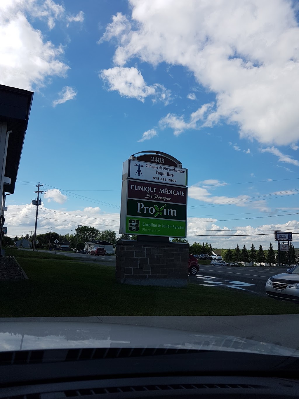 Proxim pharmacie affiliée - Caroline et Julien Sylvain | 2485 28e Rue, Saint-Prosper, QC G0M 1Y0, Canada | Phone: (418) 594-8276
