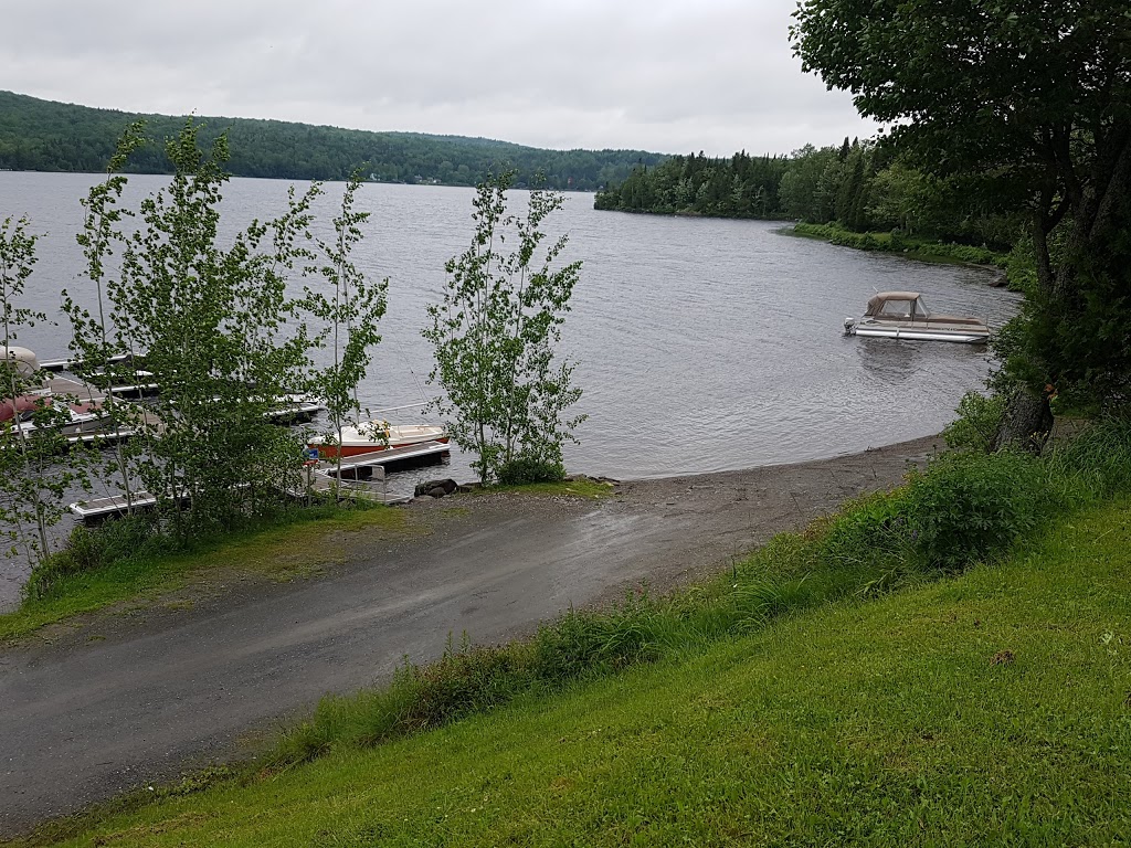 Club Nautique | 111 Rue du Club Nautique, Lac-Etchemin, QC G0R 1S0, Canada | Phone: (418) 625-9091