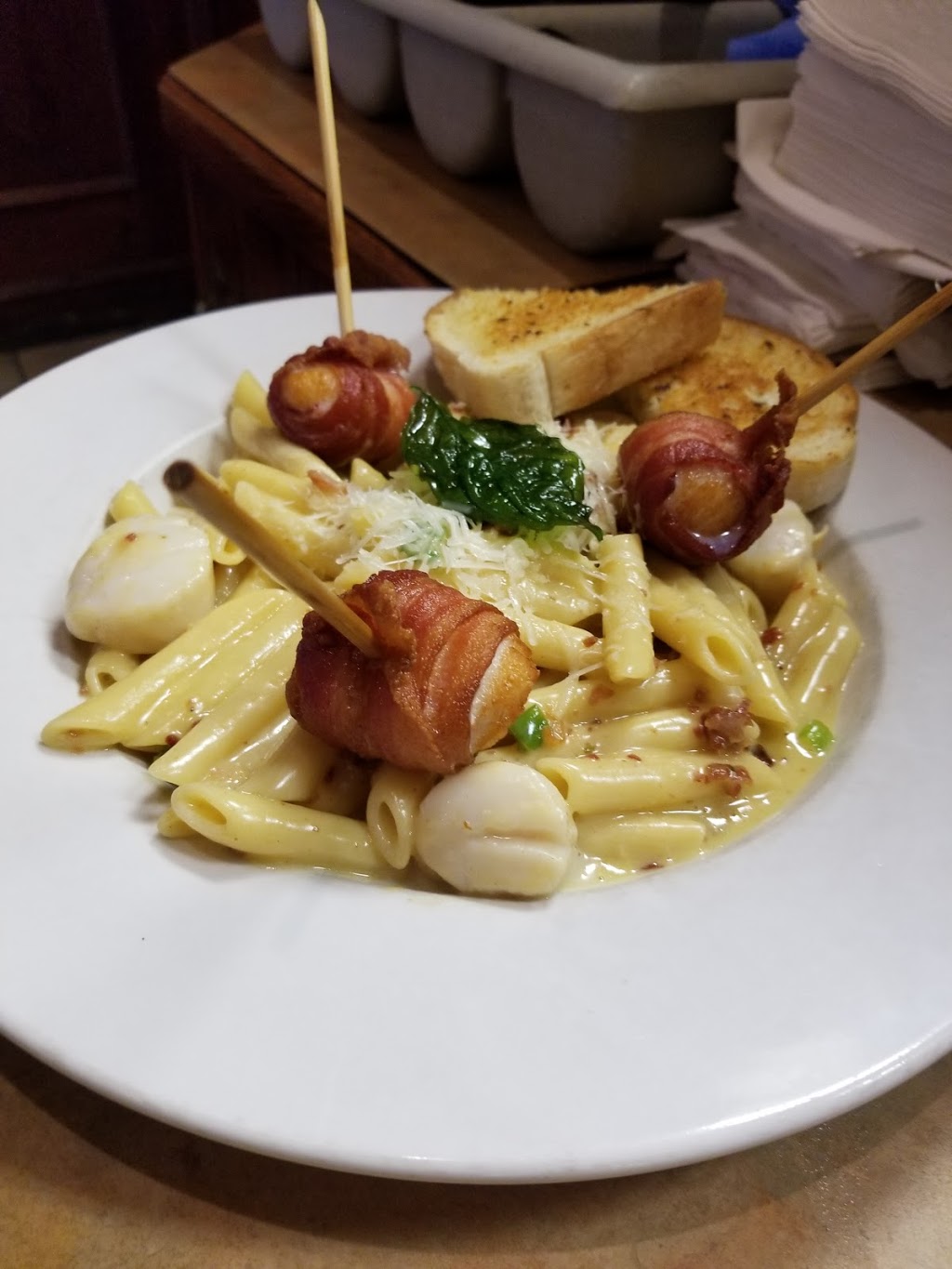 The Anchor Inn Neighbourhood Pub & Restaurant | 3030 Smith Dr, Armstrong, BC V0E 1B1, Canada | Phone: (250) 546-8210