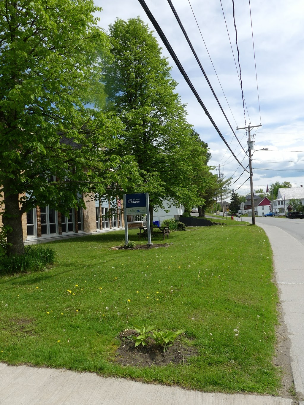 École Du Baluchon | Potton, QC J0E 1X0, Canada | Phone: (450) 292-5717
