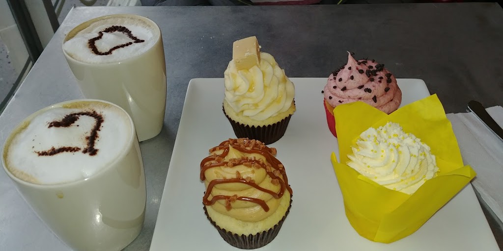Créations Sucrées | 164 Rue Hériot, Drummondville, QC J2C 1J8, Canada | Phone: (819) 850-4884
