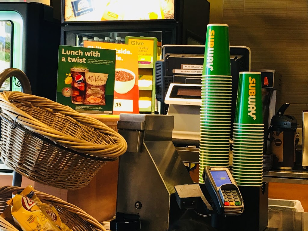 Subway | Burke Mountain, Coquitlam, BC V3E 0B8, Canada | Phone: (604) 464-7522