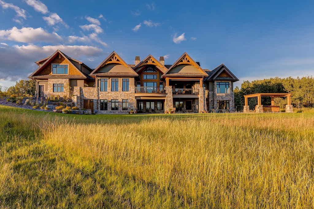 McKinley Masters Custom Homes | 8544 47 Ave NW, Calgary, AB T3B 1Z9, Canada | Phone: (403) 239-0602