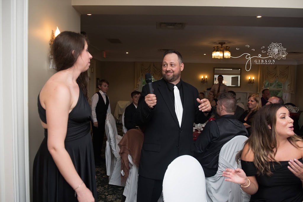 The Sounds DJ Services and Entertainment | 2050 Upper Middle Rd #29, Burlington, ON L7P 3R9, Canada | Phone: (905) 630-6616