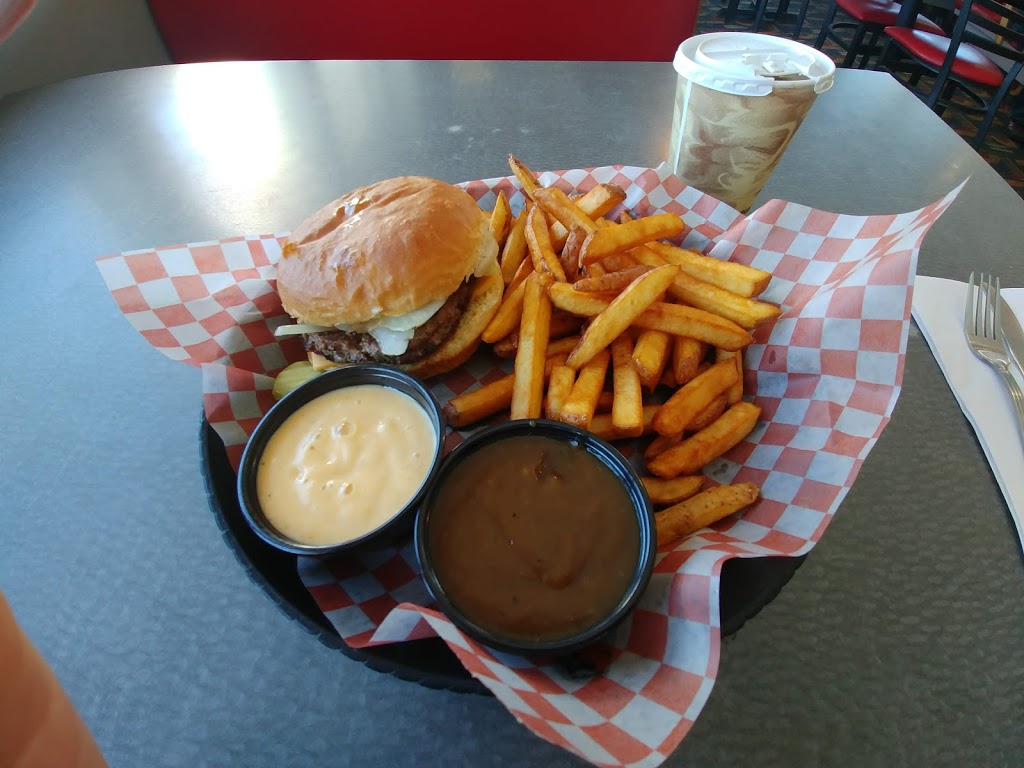 Salisbury House (Main Street & Matheson Ave) | 1545 Main St, Winnipeg, MB R2W 3W3, Canada | Phone: (204) 589-2955