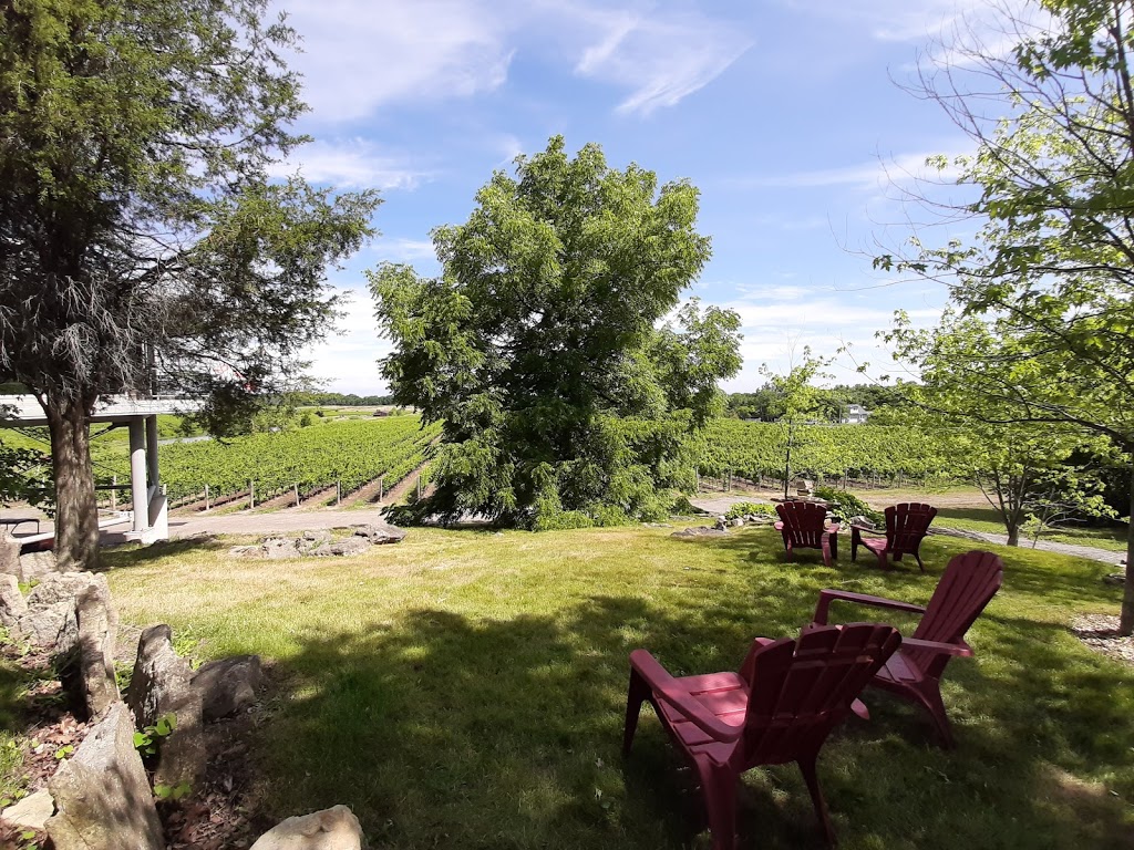 Flat Rock Cellars | 2727 Seventh Ave, Jordan Station, ON L0R 1S0, Canada | Phone: (905) 562-8994