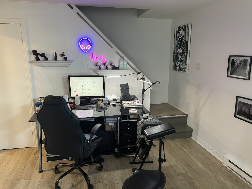 HOLLYINK TATTOO SHOP | 5660 Bd Monk, Montréal, QC H4E 3G8, Canada | Phone: (450) 602-9520