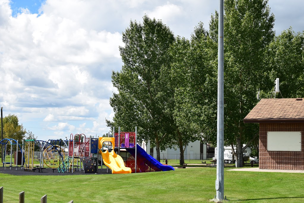 Three Hills Campground | 1401 2nd Street NE, Three Hills, AB T0M 2A0, Canada | Phone: (403) 443-1123