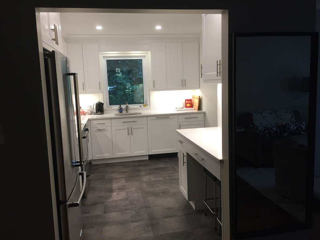 Woodpecker Kitchen Designs | 670 Rexdale Blvd Unit 7, Toronto, ON M9W 0B5, Canada | Phone: (416) 836-1294