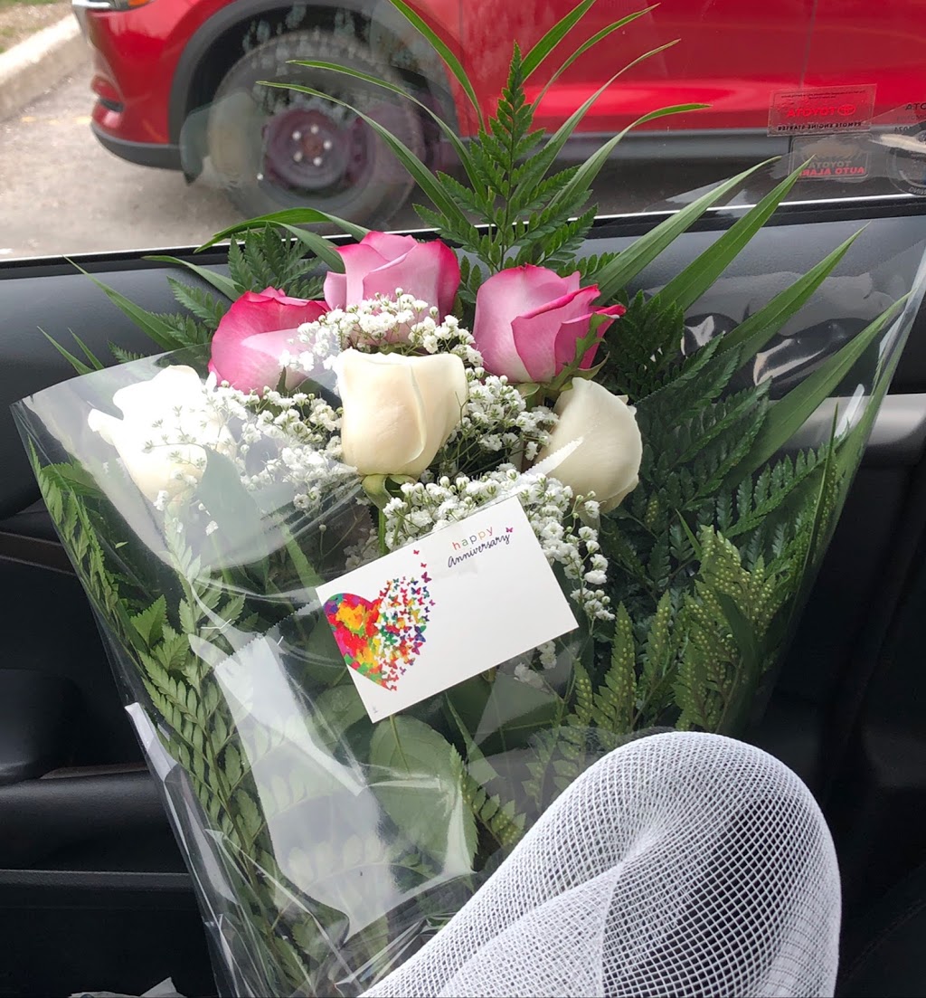 Flowers C Us | 34 Bristol Rd E #2, Mississauga, ON L4Z 3K8, Canada | Phone: (905) 501-9687