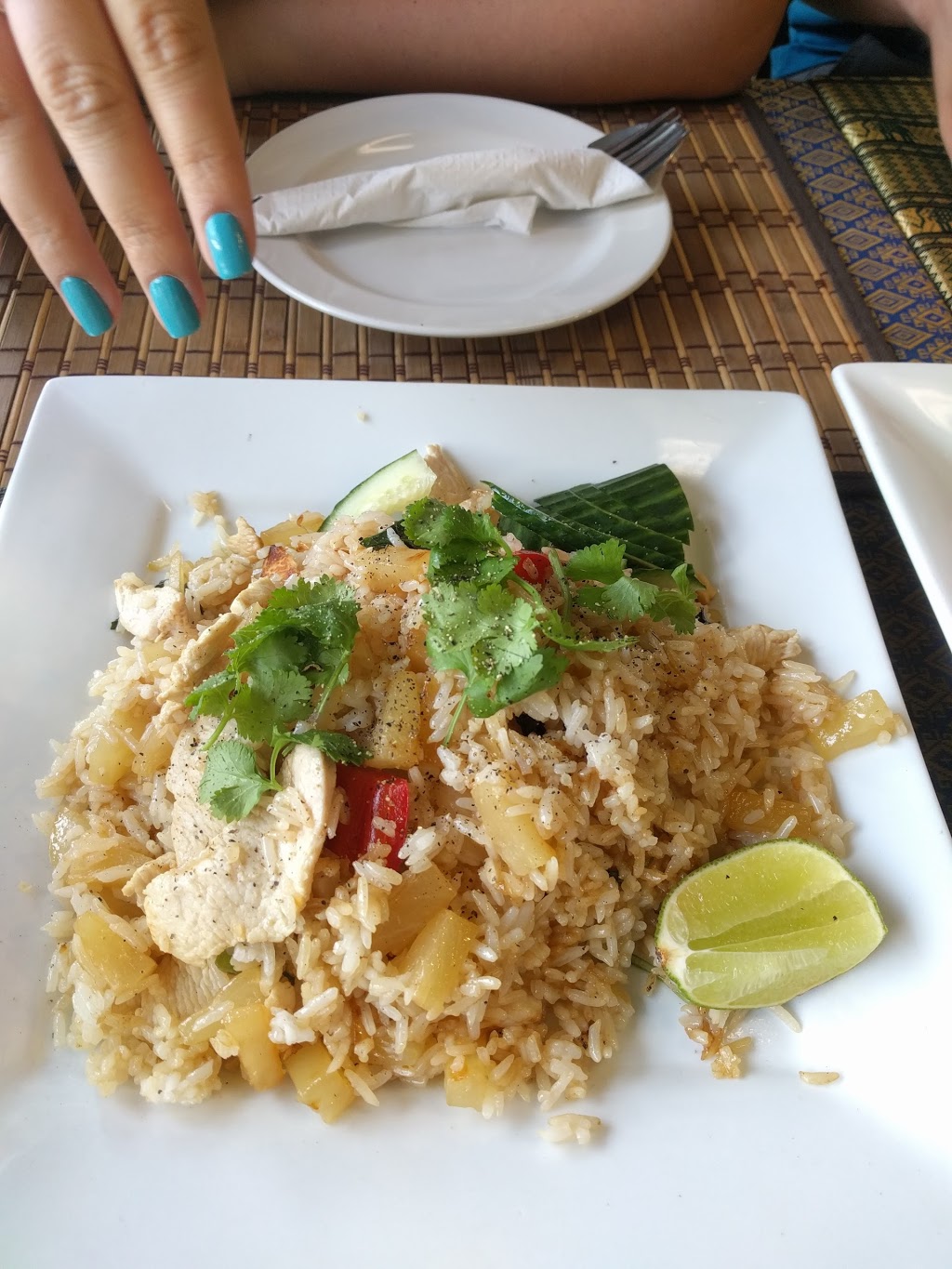 Malinees Thai House | 300 Taunton Rd E, Oshawa, ON L1H 7K4, Canada | Phone: (905) 240-4699