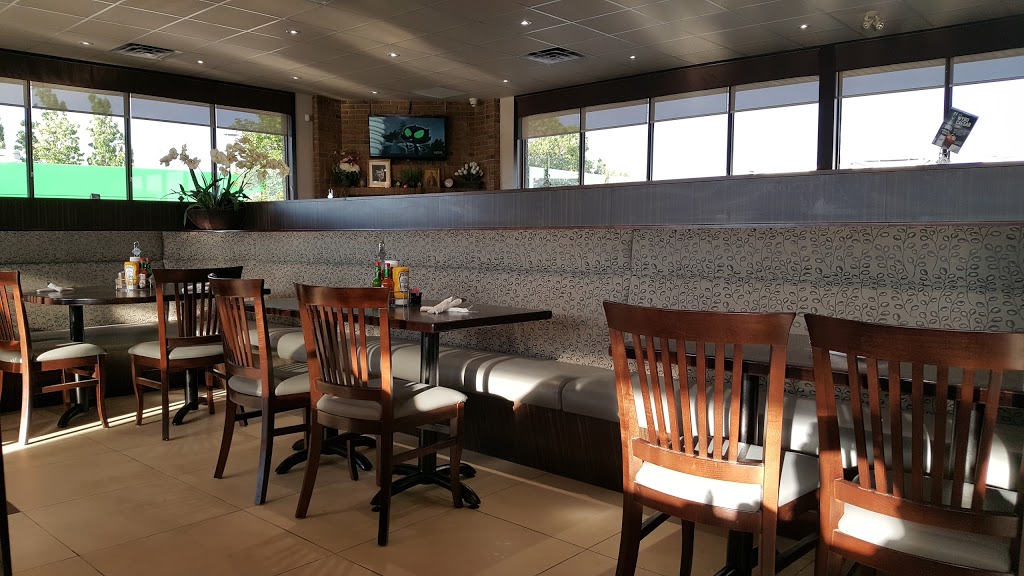 Wallys On Steeles | 1315 Steeles Ave E, Brampton, ON L6T 4N9, Canada | Phone: (905) 796-6666