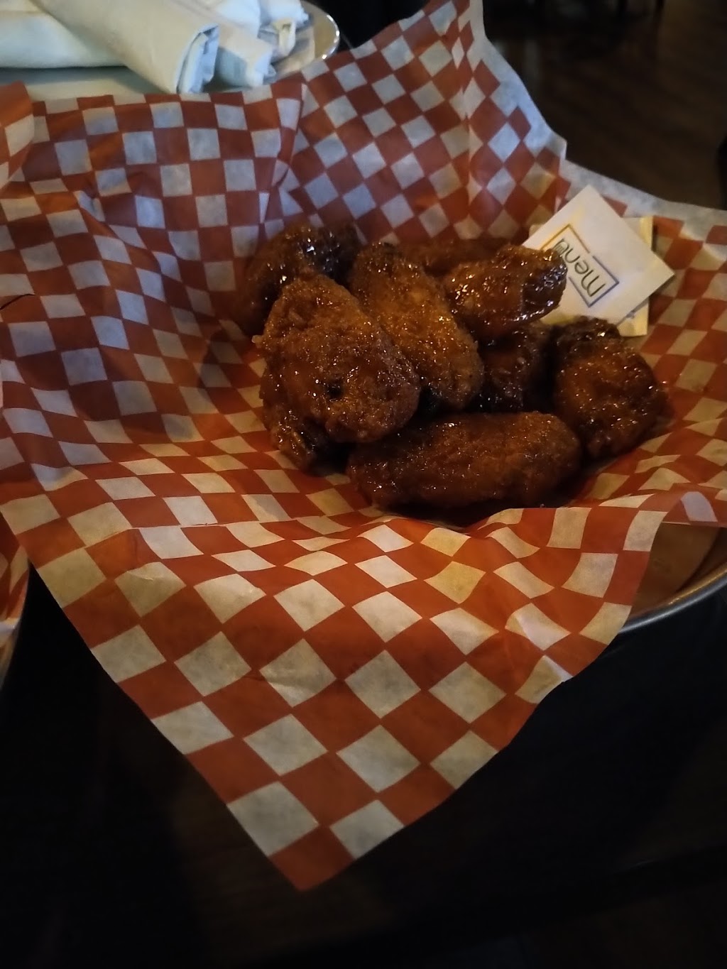 Chucks Roadhouse Bar & Grill | 190 Gateway Park Dr, Kitchener, ON N2P 2J4, Canada | Phone: (519) 650-4048