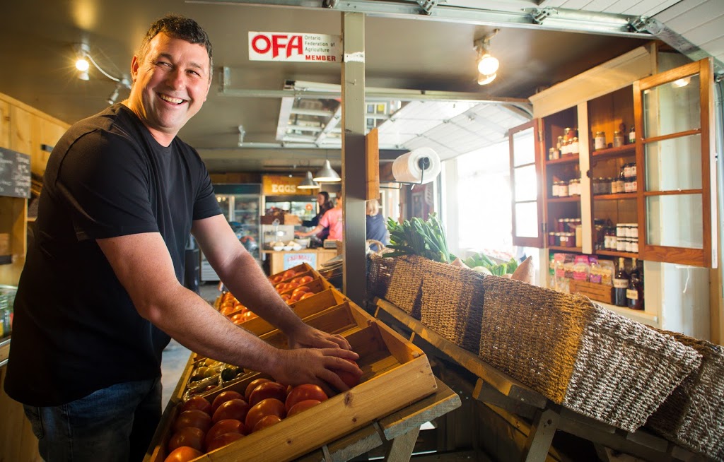 Curries Farm Market | 736 Sixth St, Collingwood, ON L9Y 3Y9, Canada | Phone: (705) 445-2005