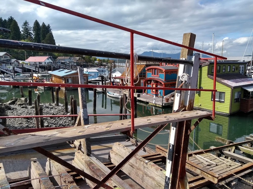 The Bluenose Marina | 1765 Cowichan Bay Rd, Cowichan Bay, BC V0R 1N1, Canada | Phone: (250) 748-2222