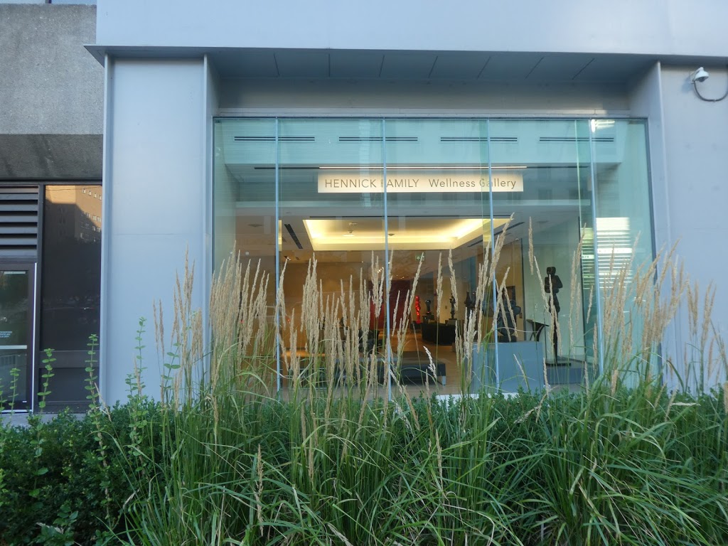 Mount Sinai Hospital | 600 University Ave, Toronto, ON M5G 1X5, Canada | Phone: (416) 596-4200
