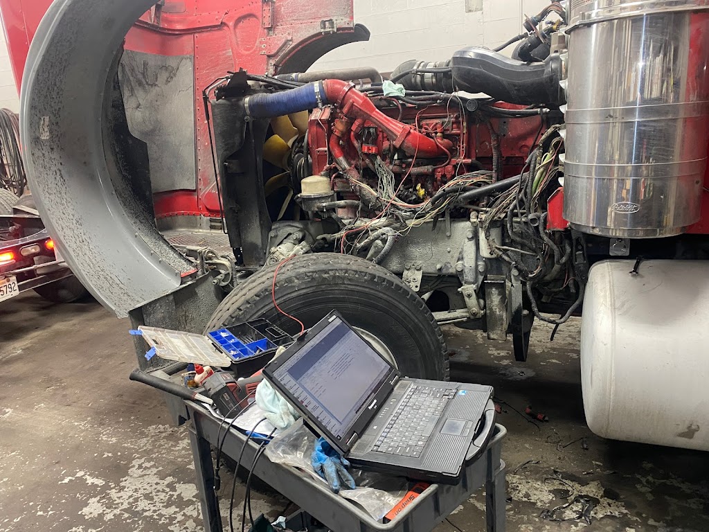 Empire truck repair and sales | 15 Goodmark Pl, Etobicoke, ON unit 8, Canada | Phone: (416) 505-9189